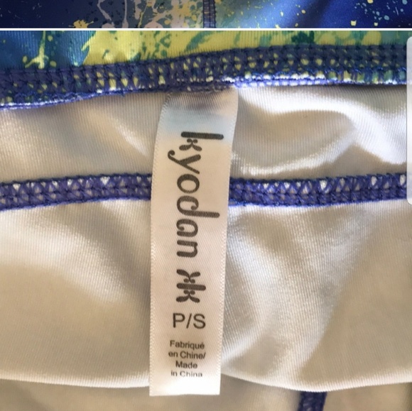 Matching workouts outfit - Picture 6 of 7